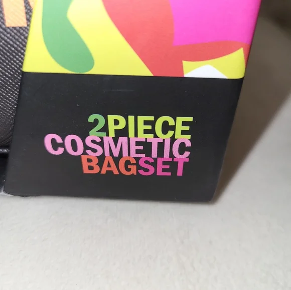 Cute 😍 cosmetic set - Picture 5 of 5